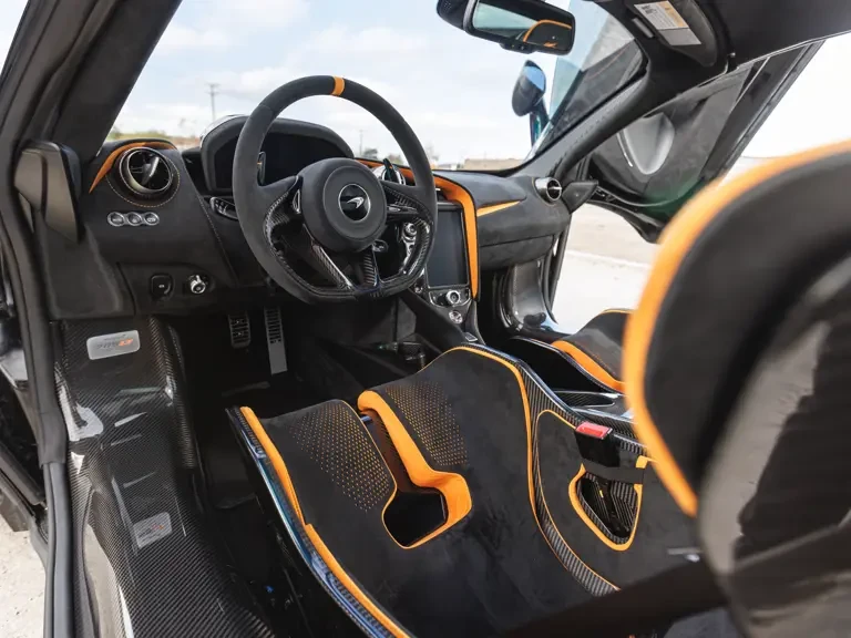 2022 McLaren 765LT Spider - Image 4 of 31