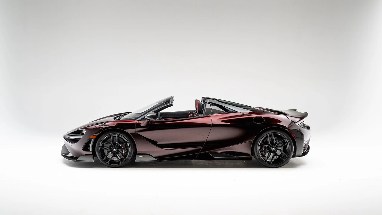2022 McLaren 765LT Spider - Image 21 of 31