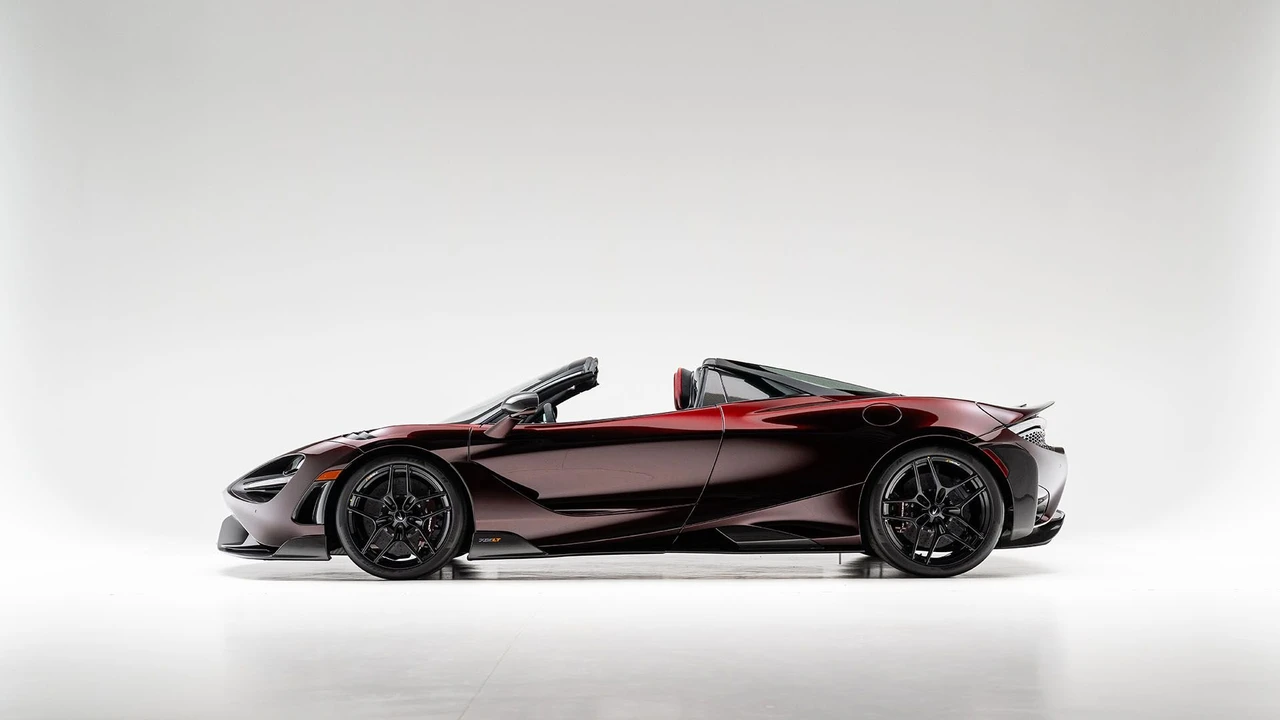 2022 McLaren 765LT Spider - Image 20 of 31