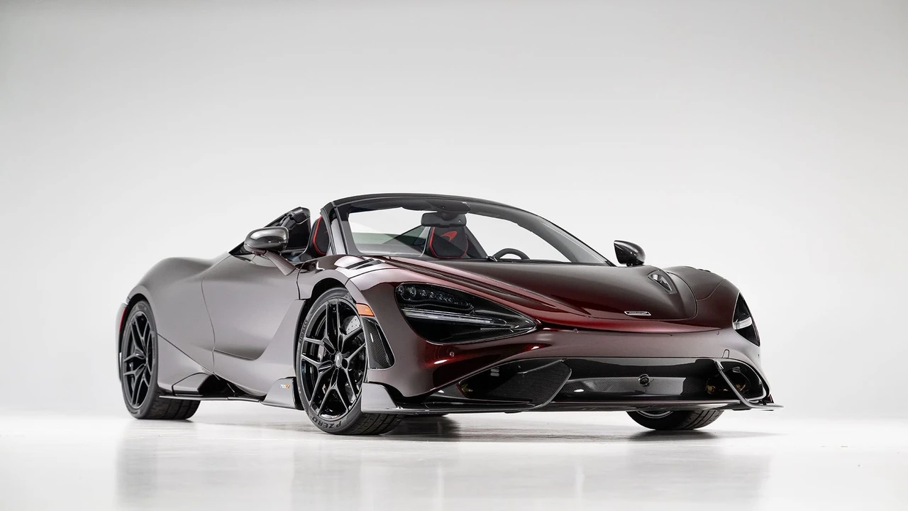 2022 McLaren 765LT Spider - Image 15 of 31