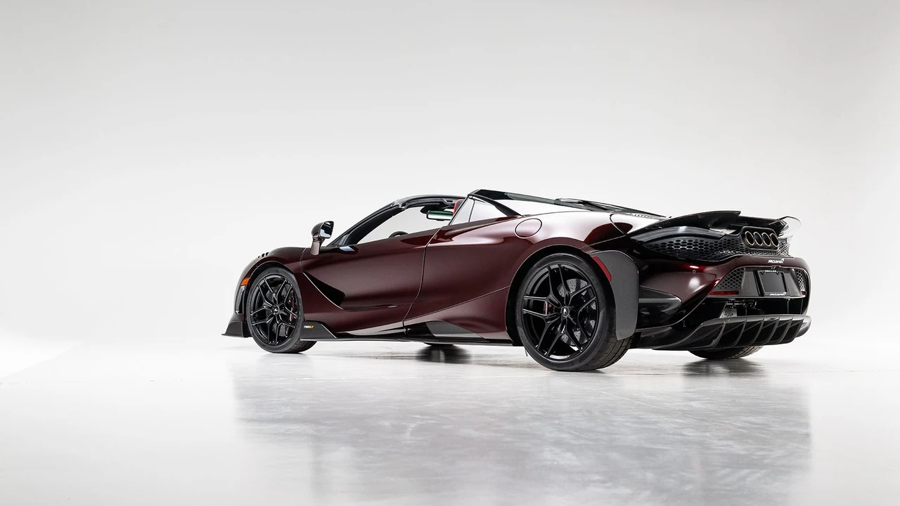 2022 McLaren 765LT Spider - Image 22 of 31