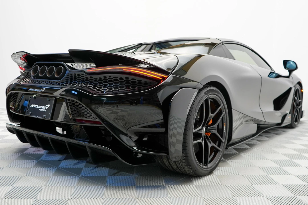 2022 McLaren 765LT Spider - Image 4 of 31