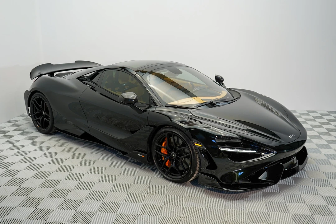 2022 McLaren 765LT Spider - Image 24 of 31