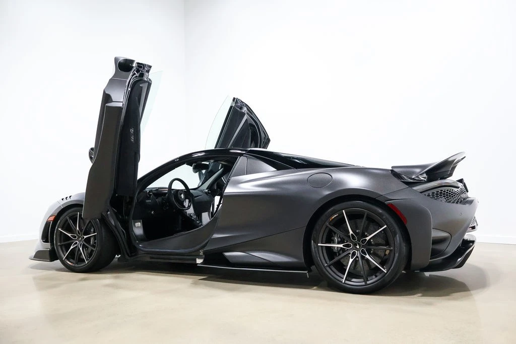 2022 McLaren 765LT Spider - Image 15 of 24