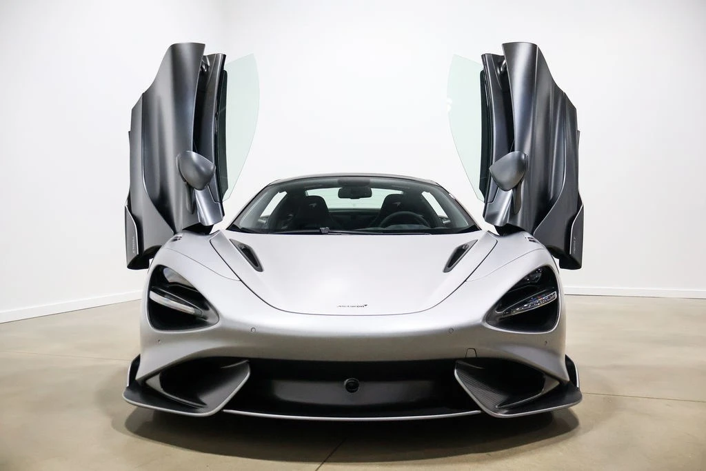 2022 McLaren 765LT Spider - Image 17 of 24