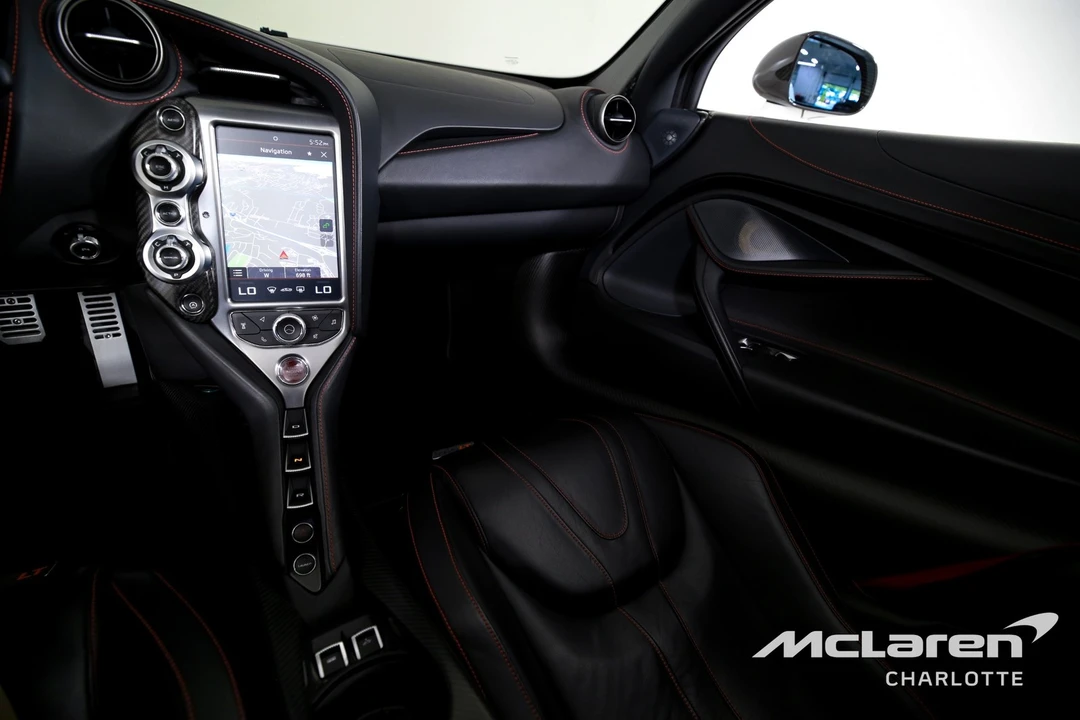 2022 McLaren 765LT Spider - Image 16 of 21