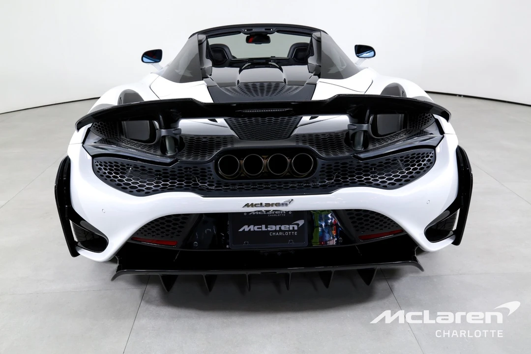 2022 McLaren 765LT Spider - Image 9 of 12