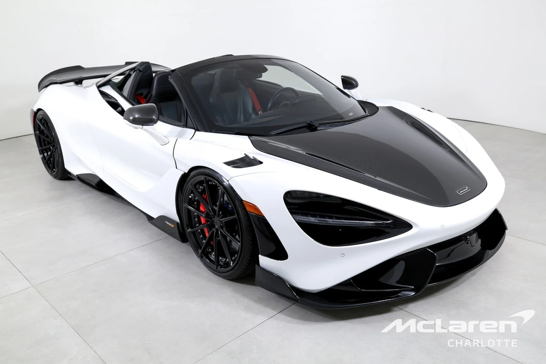 2022 McLaren 765LT Spider - Image 4 of 12