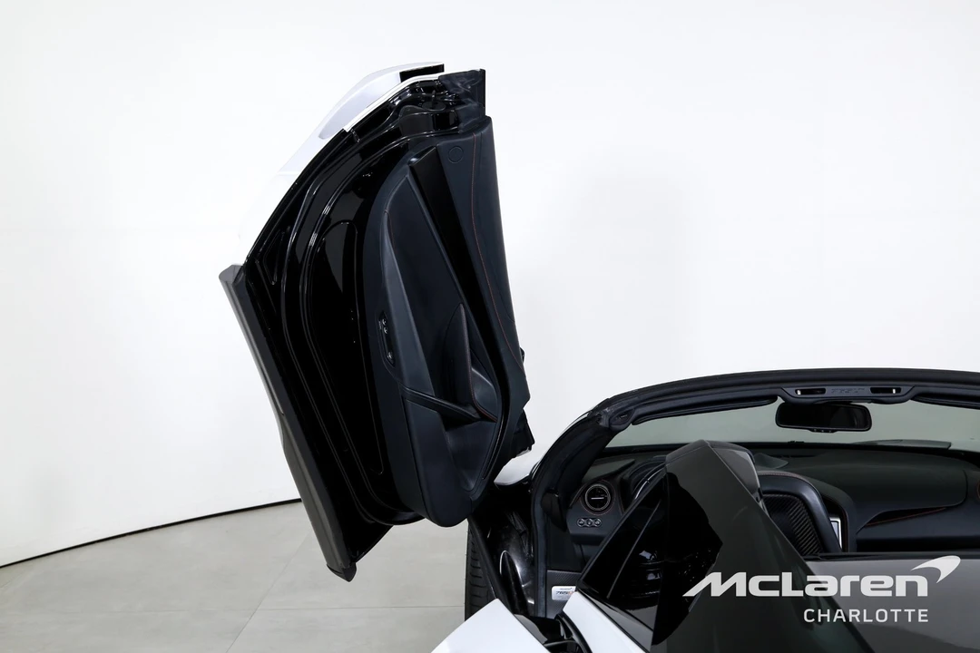 2022 McLaren 765LT Spider - Image 12 of 12