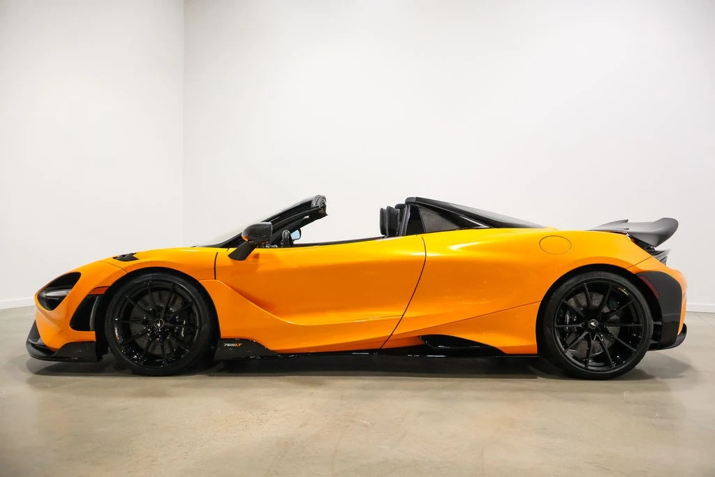 2022 McLaren 765LT Spider - Image 18 of 21