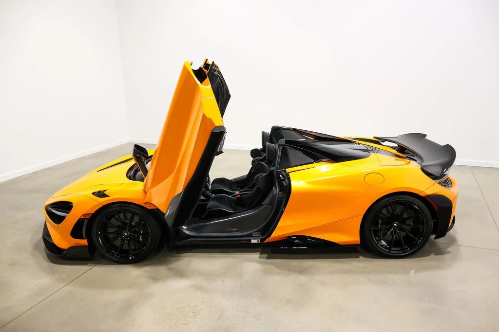 2022 McLaren 765LT Spider - Image 20 of 21