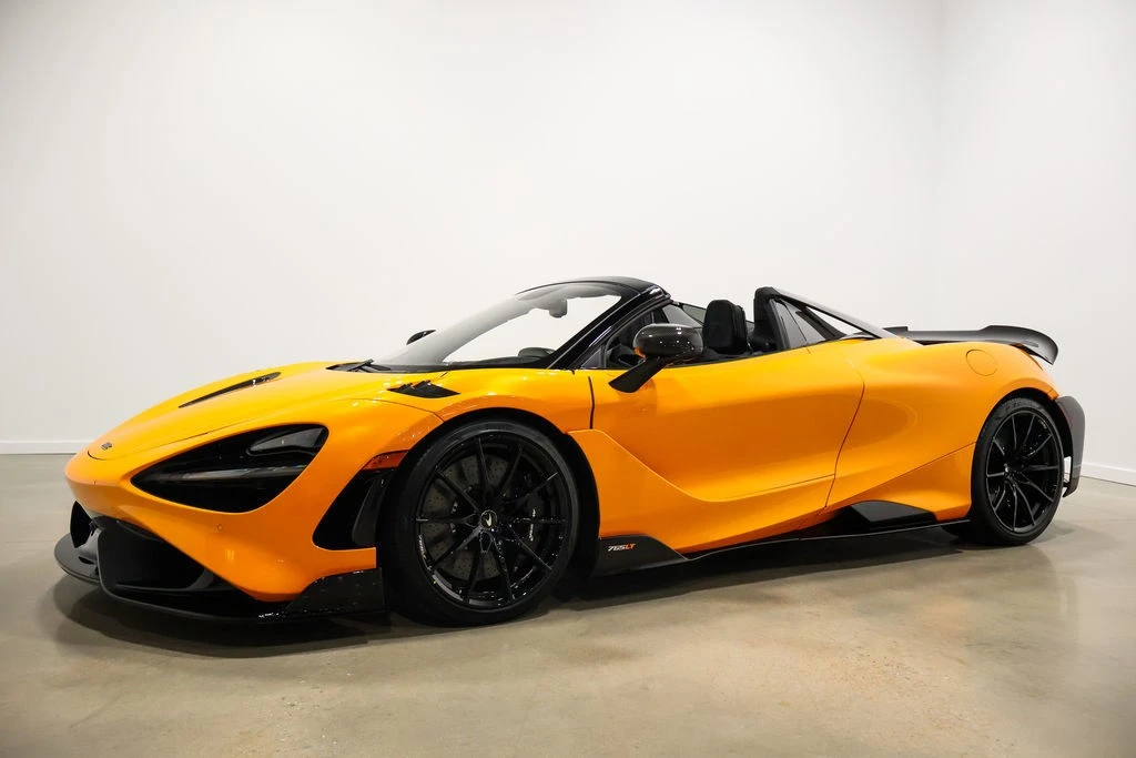 2022 McLaren 765LT Spider - Image 12 of 21