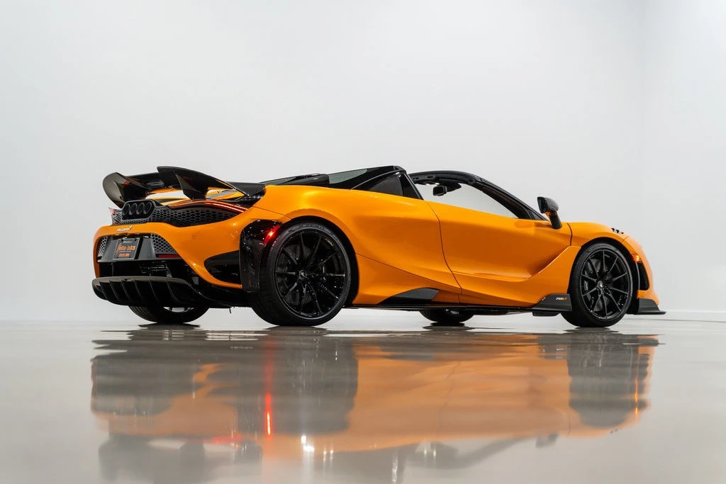2022 McLaren 765LT Spider - Image 3 of 21
