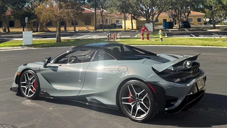 2022 McLaren 765LT Spider - Image 7 of 14