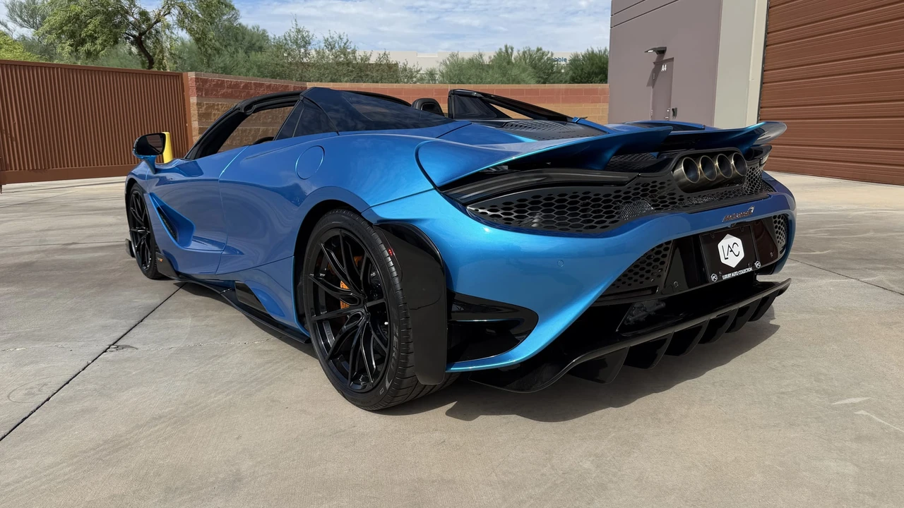 2022 McLaren 765LT Spider - Image 6 of 31