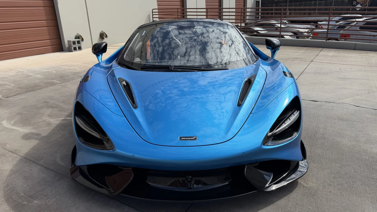 2022 McLaren 765LT Spider - Image 12 of 31