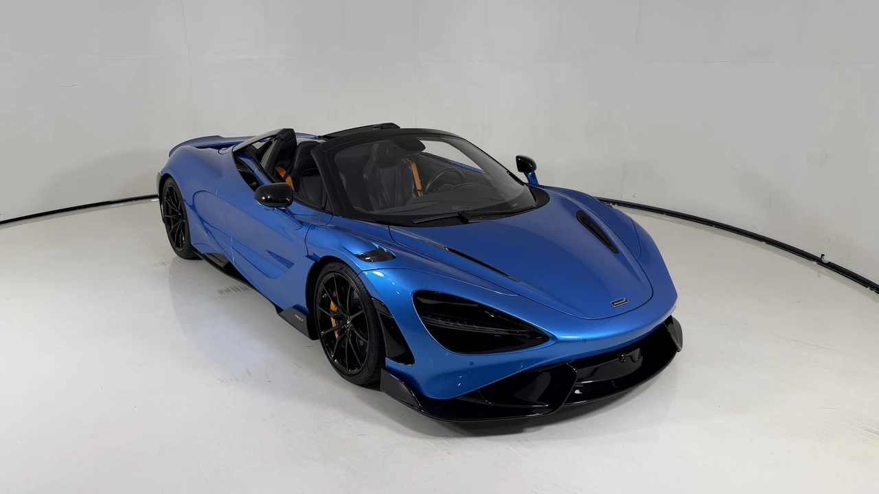 2022 McLaren 765LT Spider - Image 23 of 31