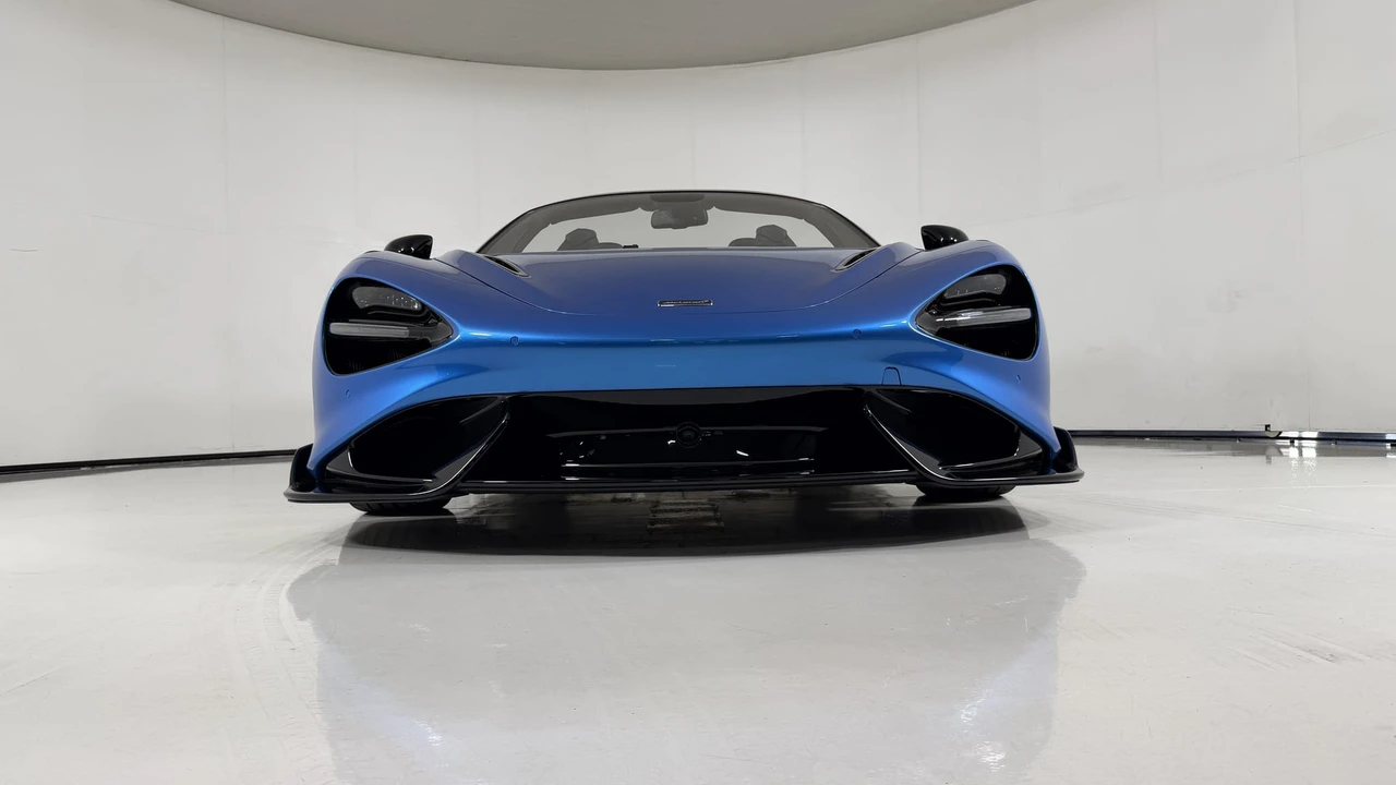 2022 McLaren 765LT Spider - Image 21 of 31