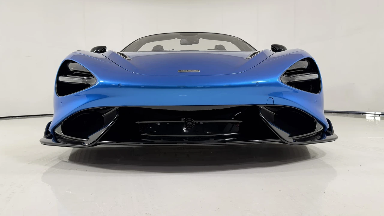 2022 McLaren 765LT Spider - Image 22 of 31
