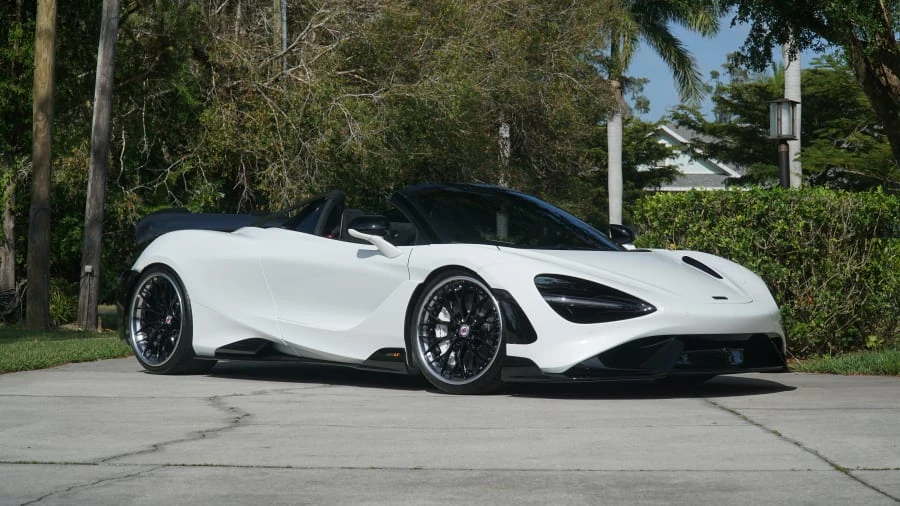 2022 McLaren 765LT Spider - Image 27 of 31