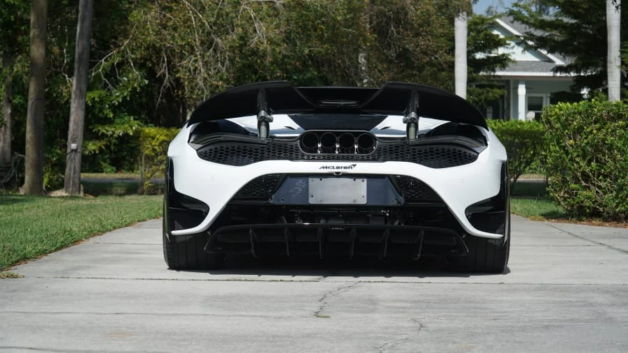 2022 McLaren 765LT Spider - Image 15 of 31