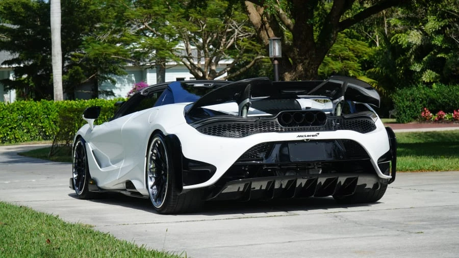2022 McLaren 765LT Spider - Image 17 of 31
