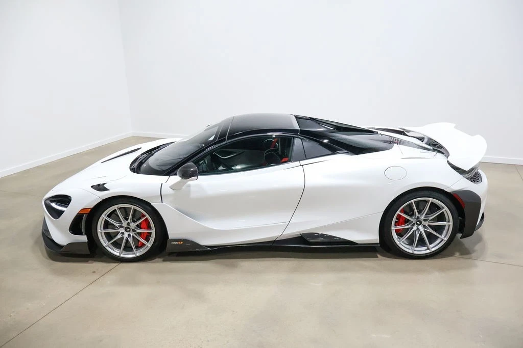 2022 McLaren 765LT Spider - Image 16 of 21
