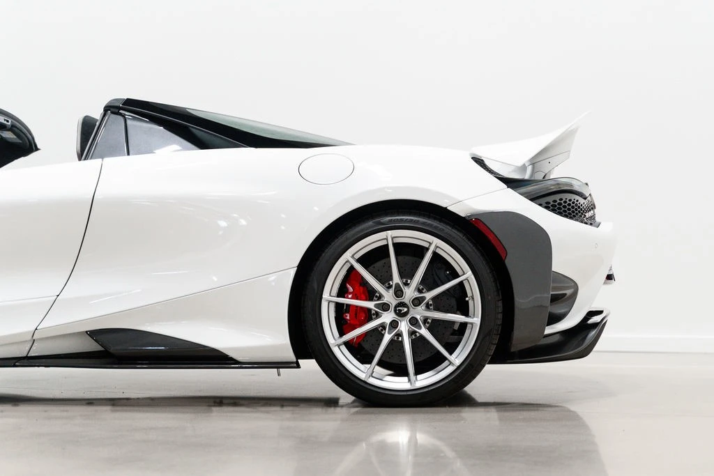 2022 McLaren 765LT Spider - Image 6 of 21