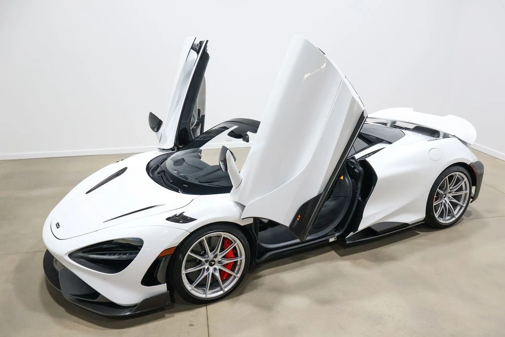 2022 McLaren 765LT Spider - Image 17 of 21