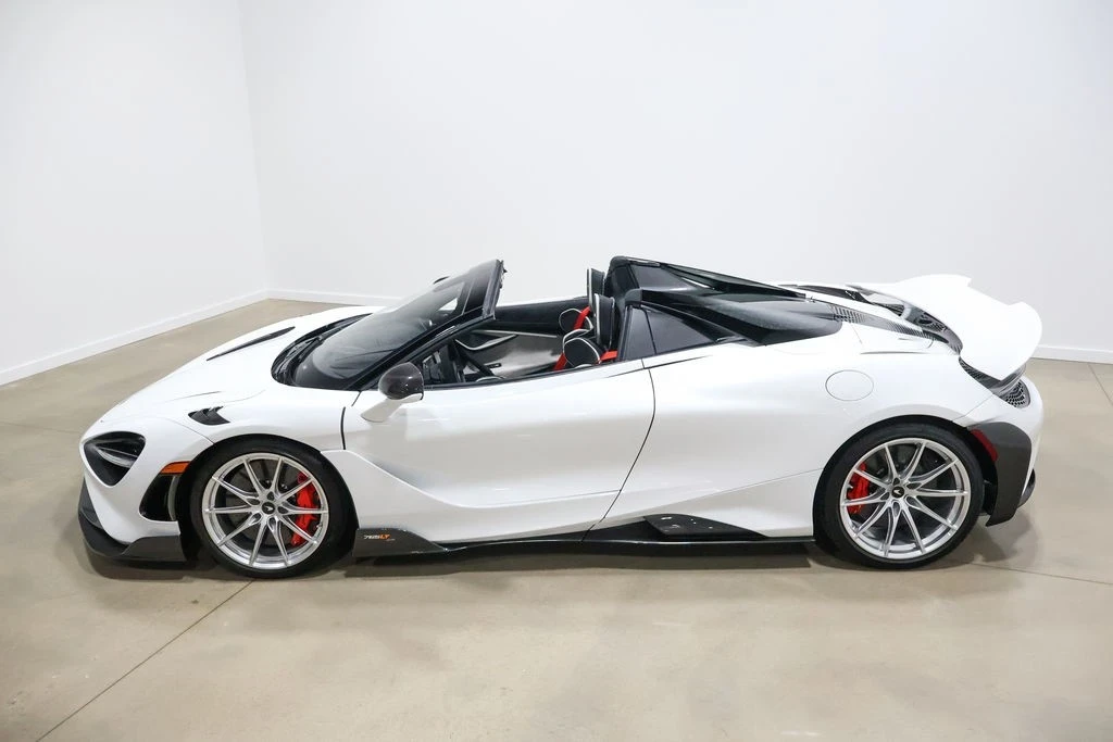 2022 McLaren 765LT Spider - Image 15 of 21