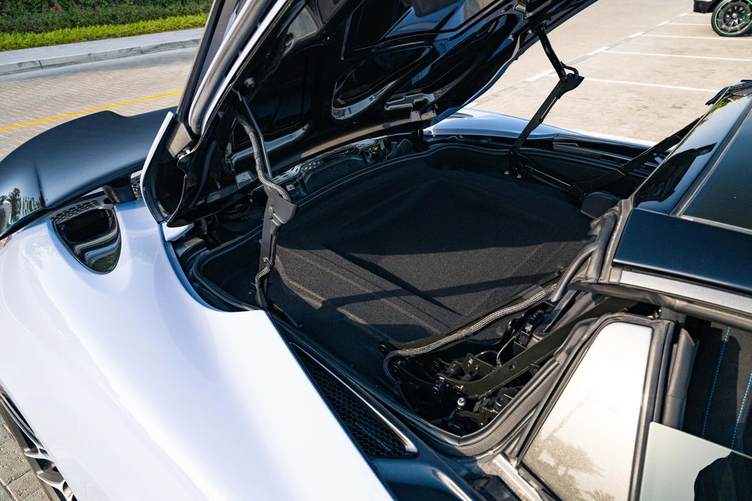 2022 McLaren 765LT Spider - Image 30 of 31