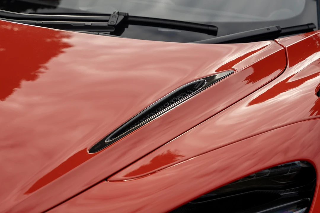2022 McLaren 765LT Spider - Image 29 of 31