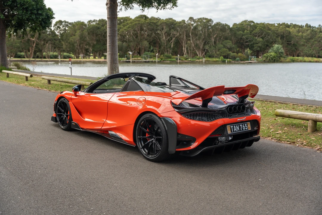2022 McLaren 765LT Spider - Image 12 of 31