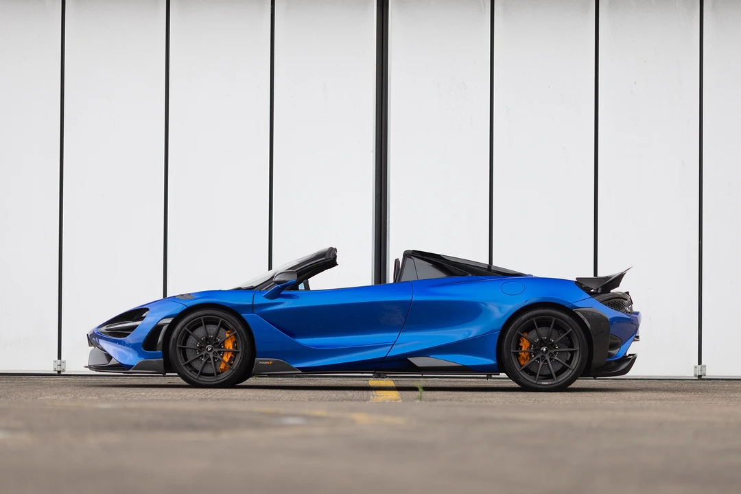 2022 McLaren 765LT Spider - Image 8 of 31