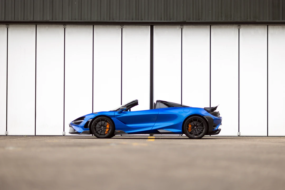 2022 McLaren 765LT Spider - Image 13 of 31