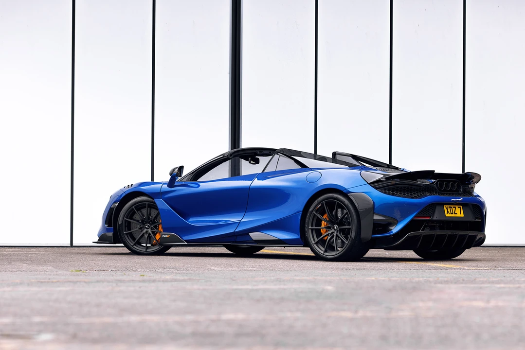 2022 McLaren 765LT Spider - Image 25 of 31