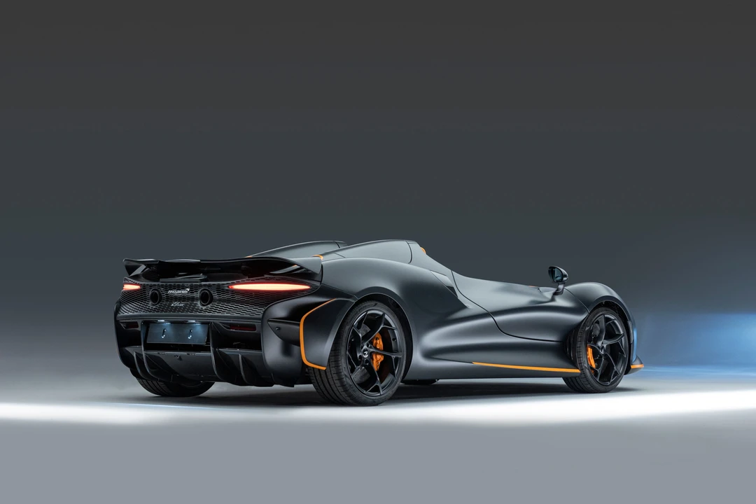 2022 McLaren Elva - Image 31 of 31