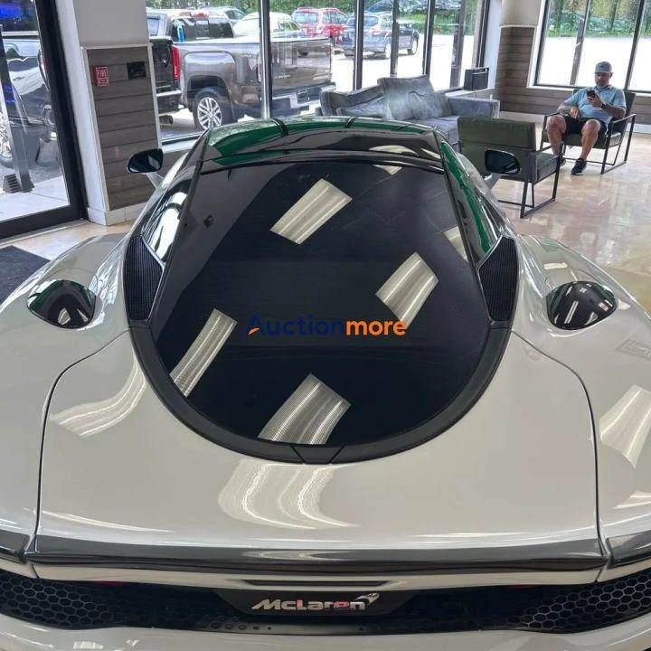 2022 McLaren GT - Image 2 of 3