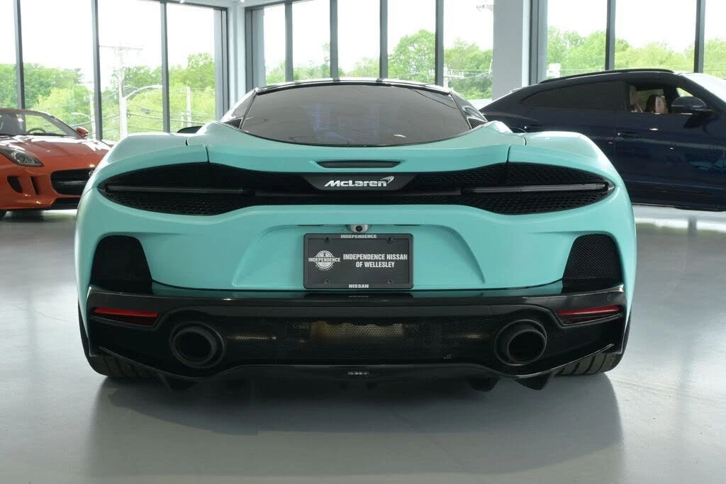2022 McLaren GT - Image 14 of 31