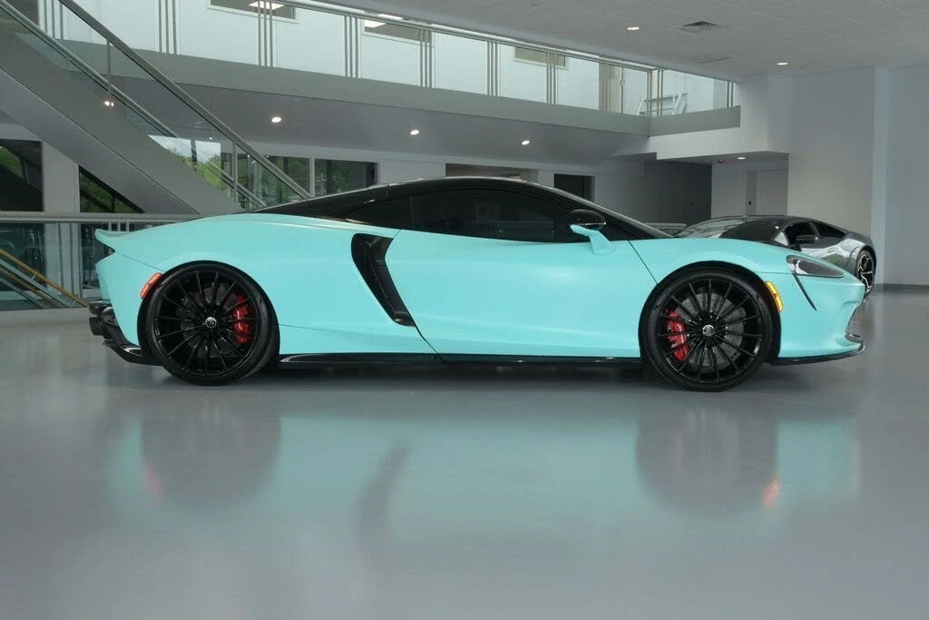 2022 McLaren GT - Image 16 of 31