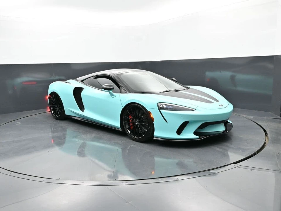 2022 McLaren GT - Image 3 of 31