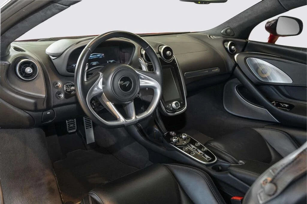 2022 McLaren GT - Image 18 of 31