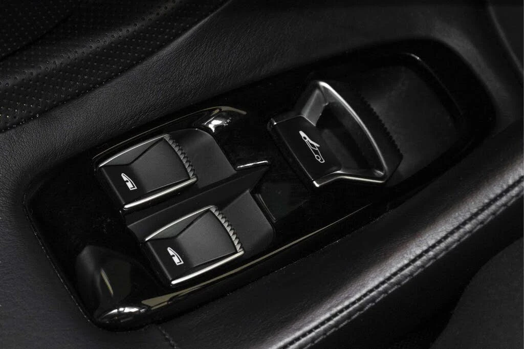 2022 McLaren GT - Image 17 of 31