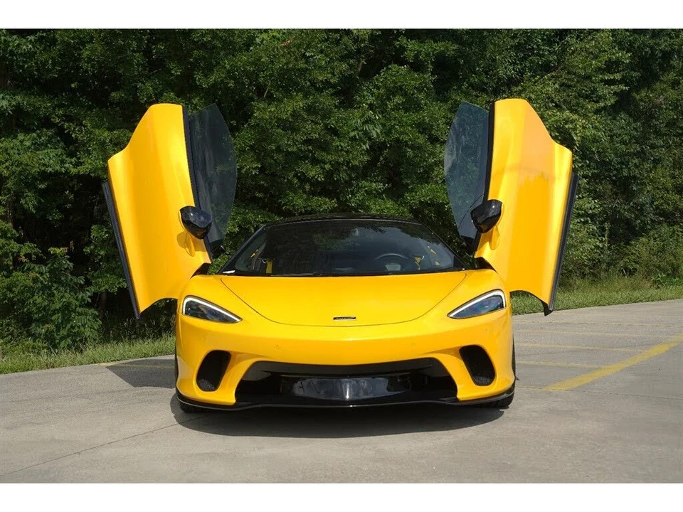 2022 McLaren GT - Image 3 of 31