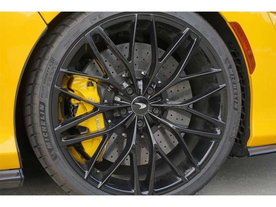 2022 McLaren GT - Image 7 of 31