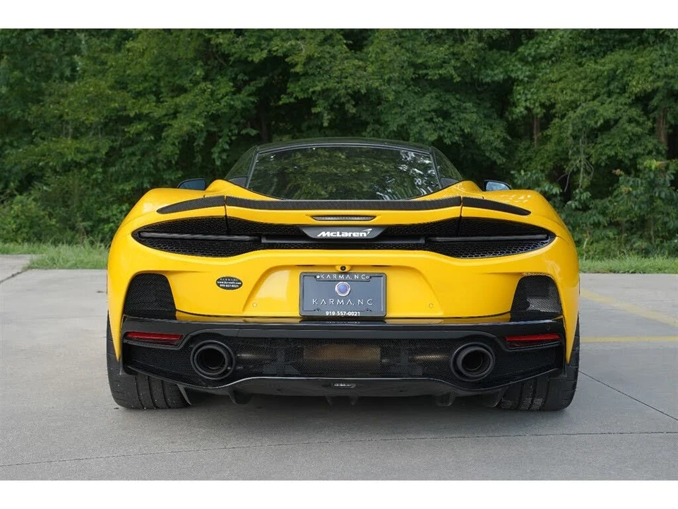 2022 McLaren GT - Image 10 of 31