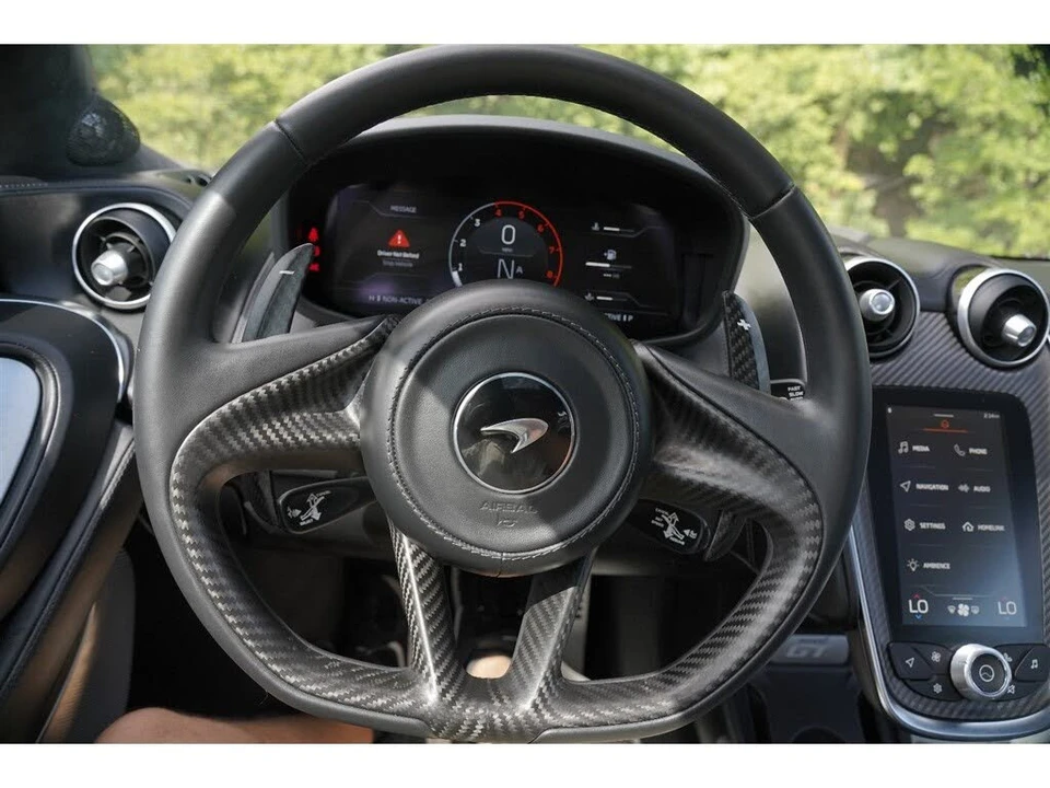 2022 McLaren GT - Image 26 of 31