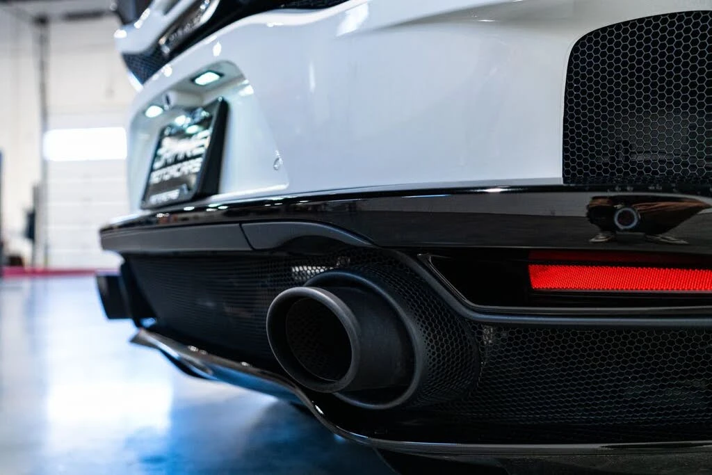 2022 McLaren GT - Image 21 of 31