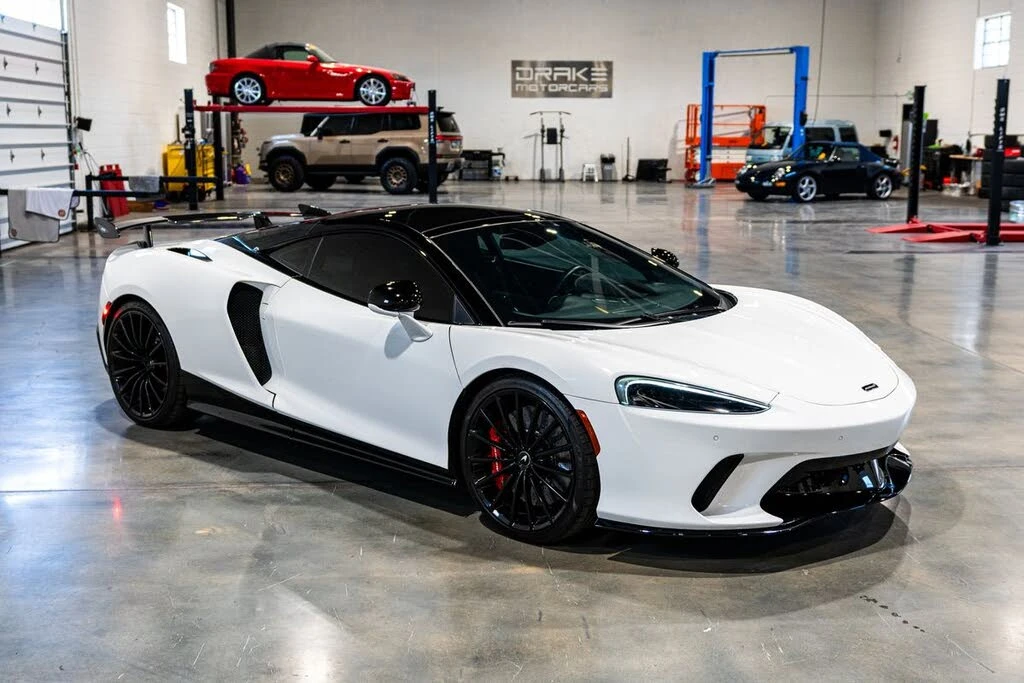 2022 McLaren GT - Image 7 of 31