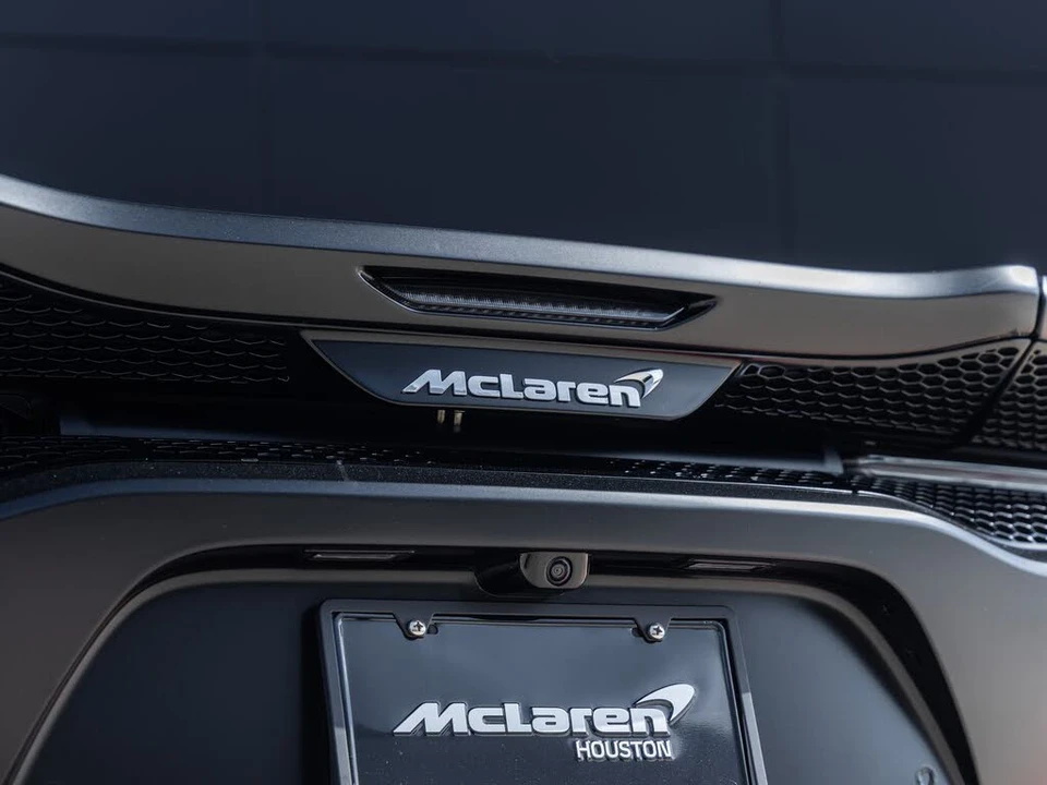 2022 McLaren GT - Image 13 of 31